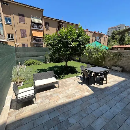 Casa Paestum. Your Wonderful Garden In Rome-2